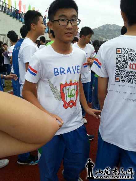 6a3fd8f2jw1eatx0ervu3j20hs0npmy8.jpg