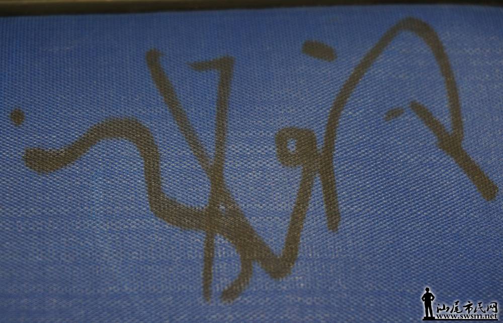 ǩ.jpg