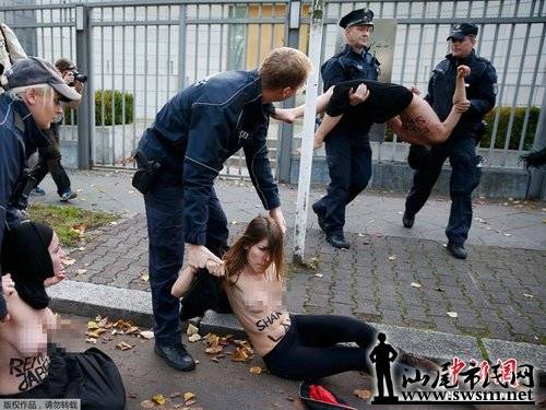 FEMEN㿹ǿŮɱ˱ (4).jpg