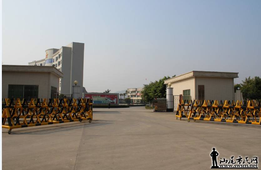 01.jpg
