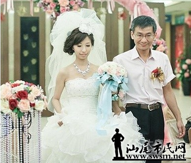 新娘子结婚的当天 145109wwokk05wwiiin4ku.png