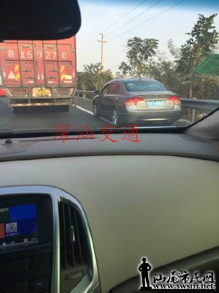 67616815gw1ezk38xnascj20dc0hs0ue_meitu_6.jpg