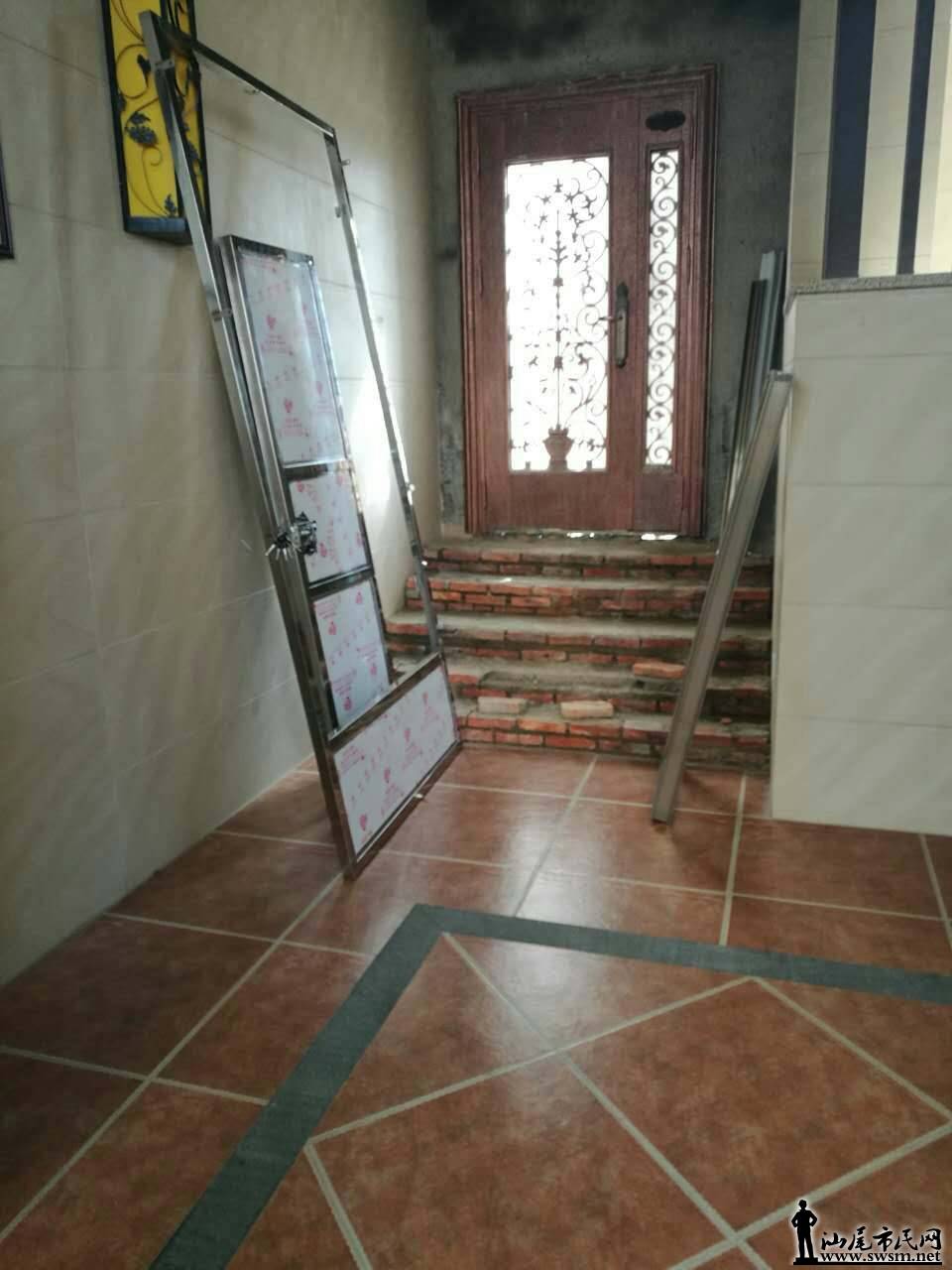 ce121445e26bb18dc0f2fecaccc116c6_.jpg