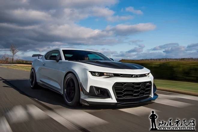 10173713_chevrolet-camaro_zl1_1le-2018-1280-03_thumb.webp.jpg