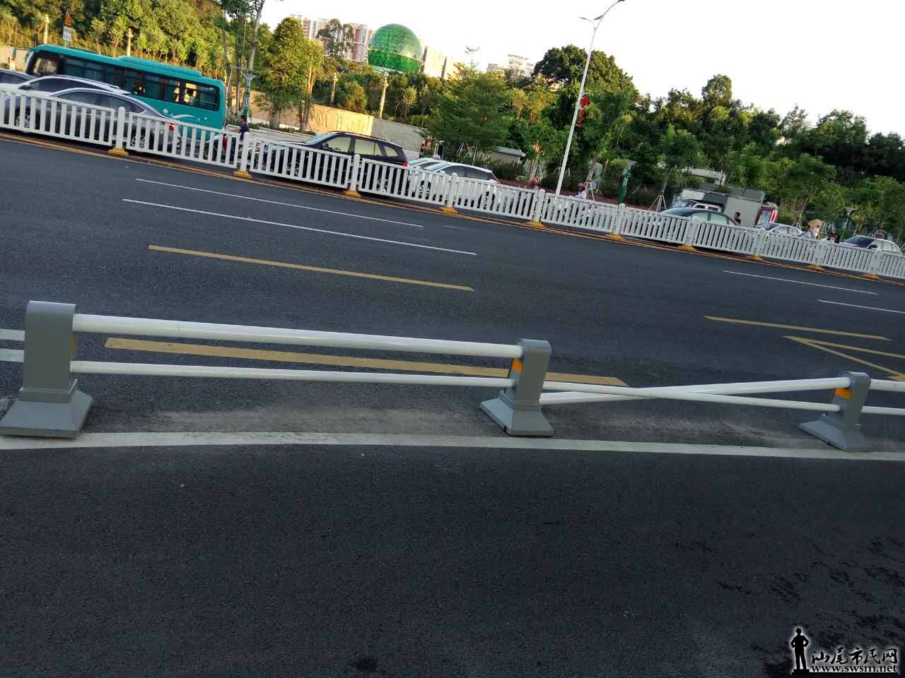 003.jpg