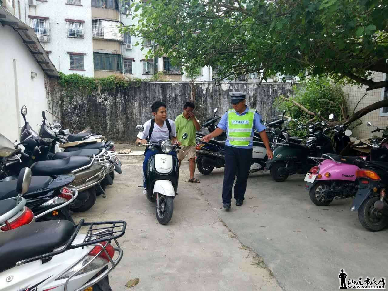 wechat_upload150539567859ba83dea0d13