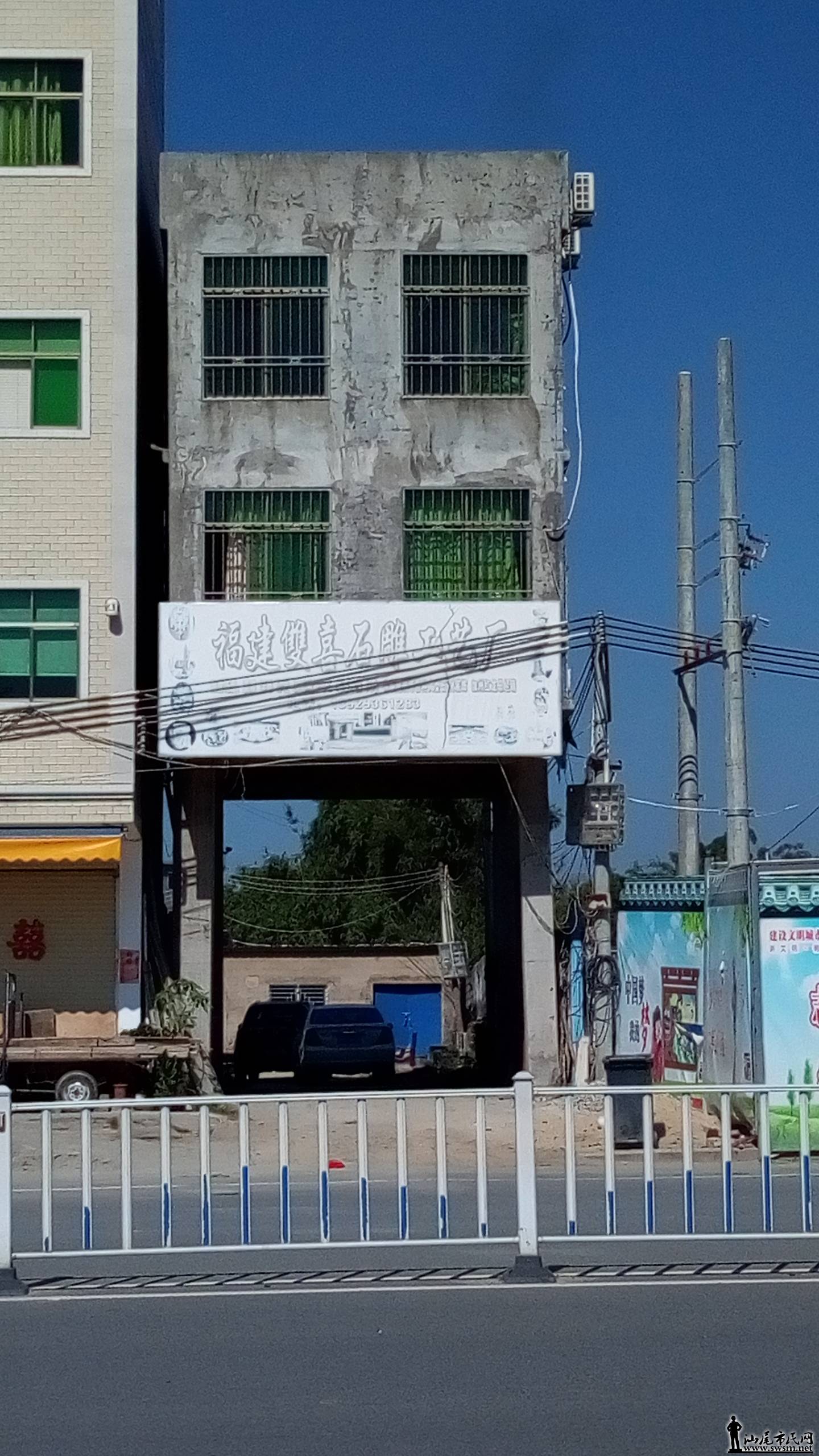 P71010-100157.jpg
