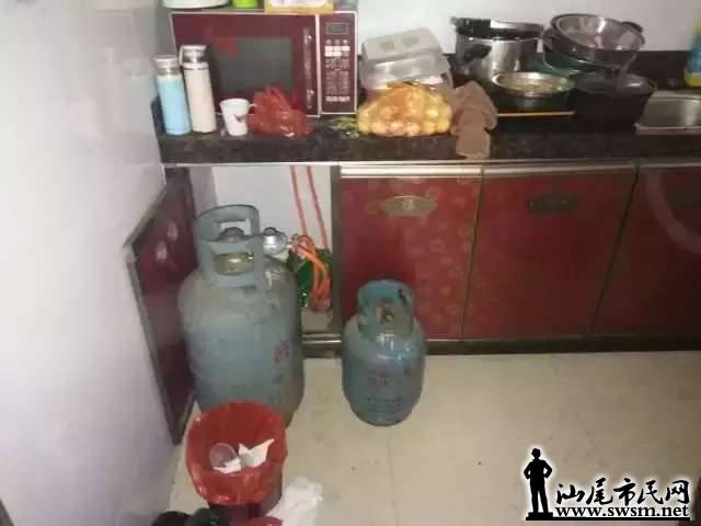 23006804e9ee07c04b9c2e3a0802e9e3x640x480x14.webp;,3,jpegx;3,700x.jpg