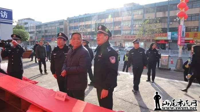 19964da83f67334e3e0dcaa6c5bea60cx800x449x50.webp;,3,jpegx;3,700x.jpg