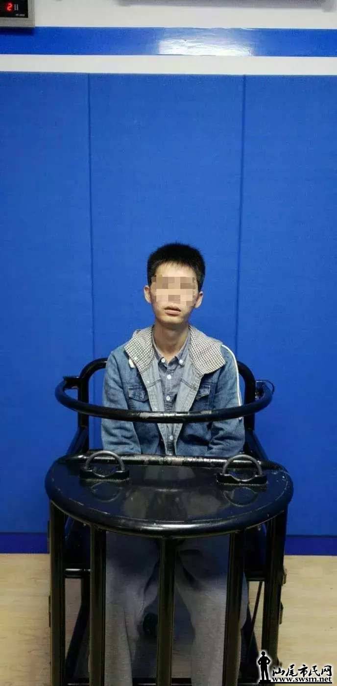 ee13165811d4c80e1c75dfe90016fd23x688x1400x44.webp;,3,jpegx;3,700x.jpg