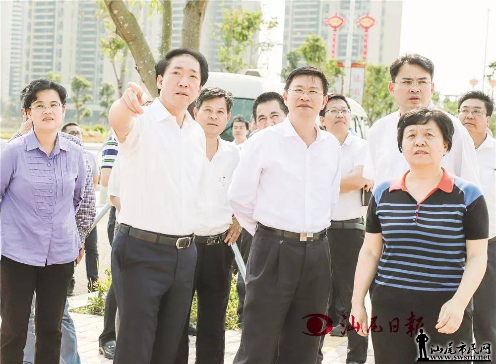 汕尾日报记者 郑志聪 摄 5月11日下午,市长杨绪松到城区贯彻落实省委