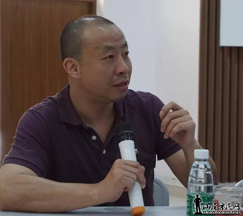 广州画院专职画家王卓讲创作体会