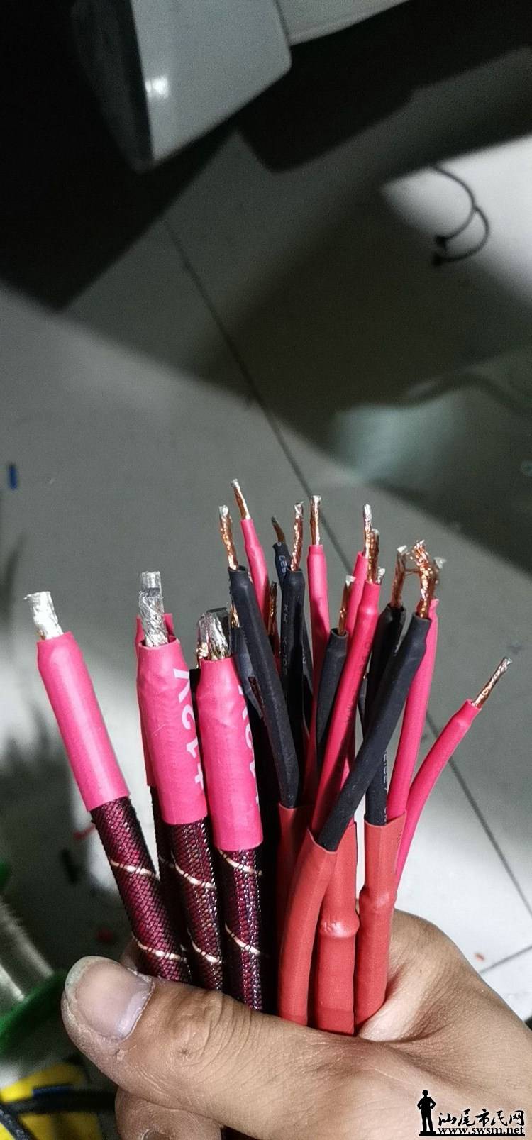 6_.jpg