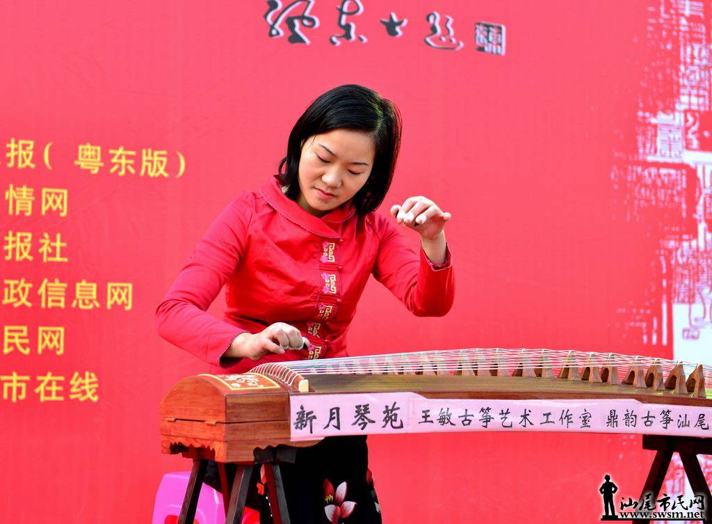 ��������β��ȫ��������չ���������չ¡�ؾ��У��ٽ������黭���������ͷ�չ