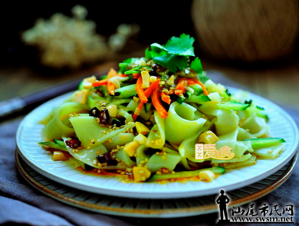 做滑爽弹牙凉皮——菠菜凉皮